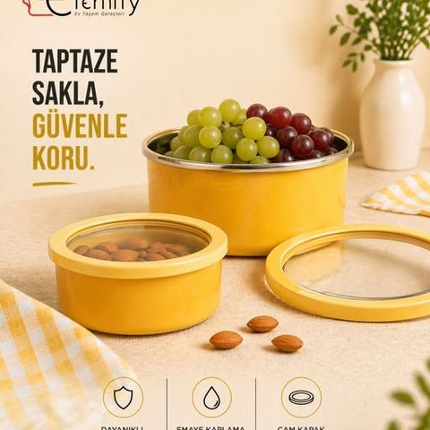 Cam kapaklı sarı emaye saklama kaplarında üzüm ve badem